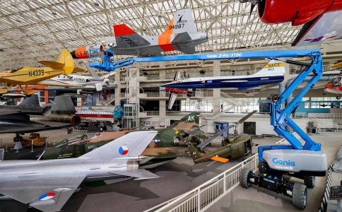 Z-60/37 DC全电动式曲臂高空升降平台